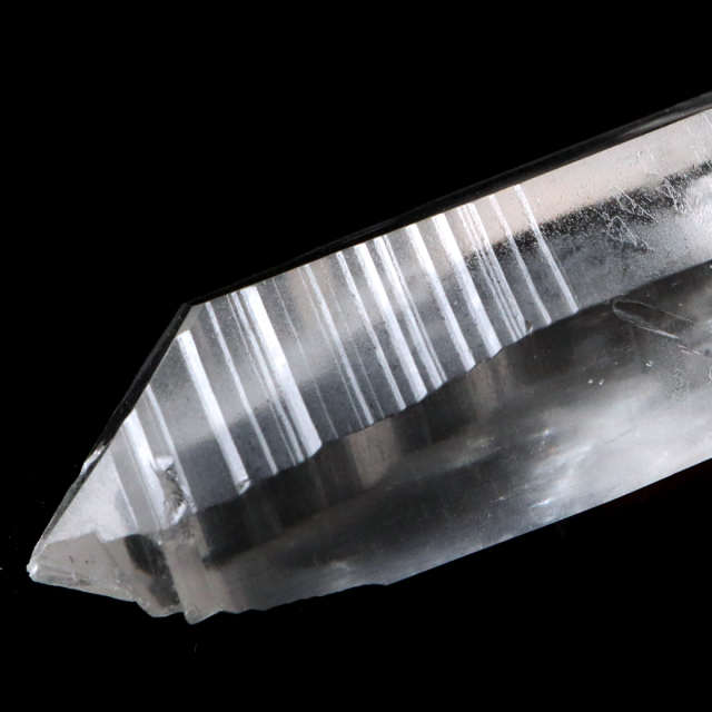 レムリアンシード 水晶 ポイント ライトニング水晶 雷水晶 単結晶 天然石 ブラジル ミナスジェライス州 セーラ・デ・カブラル産