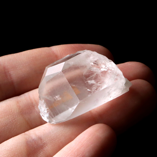 レムリアンシード 水晶 ポイント ライトニング水晶 雷水晶 単結晶 天然石 ブラジル ミナスジェライス州 セーラ・デ・カブラル産