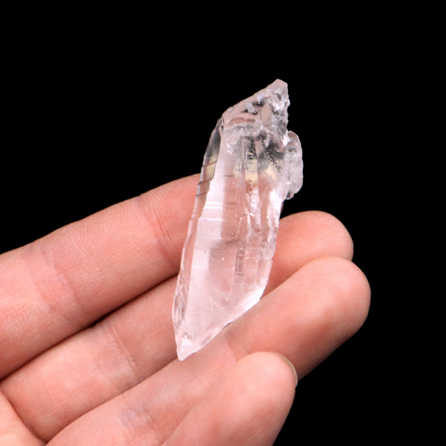 レムリアンシード 水晶 ポイント ライトニング水晶 雷水晶 単結晶 天然石 ブラジル ミナスジェライス州 セーラ・デ・カブラル産