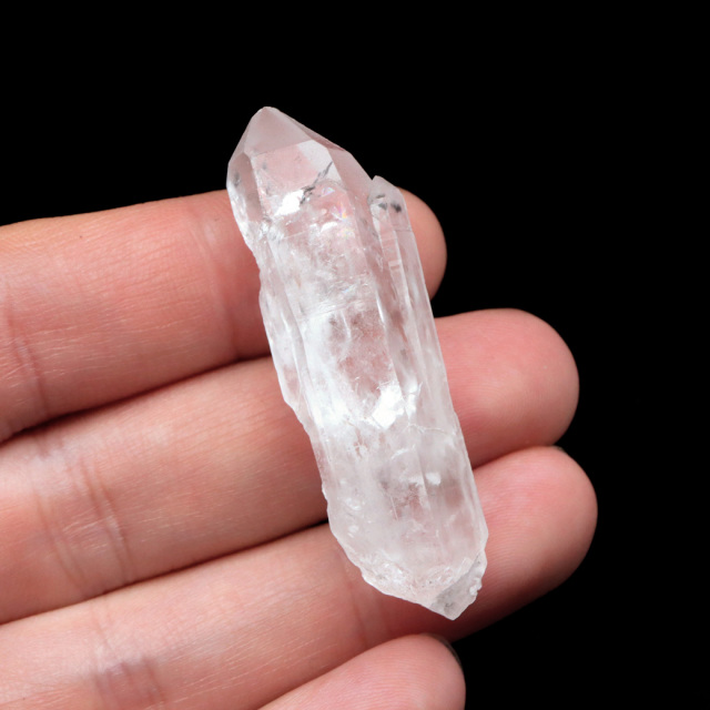レムリアンシード 水晶 ポイント ライトニング水晶 雷水晶 単結晶 天然石 ブラジル ミナスジェライス州 セーラ・デ・カブラル産