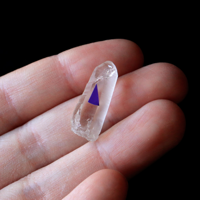 レムリアンシード 水晶 ポイント ライトニング水晶 雷水晶 単結晶 天然石 ブラジル ミナスジェライス州 セーラ・デ・カブラル産
