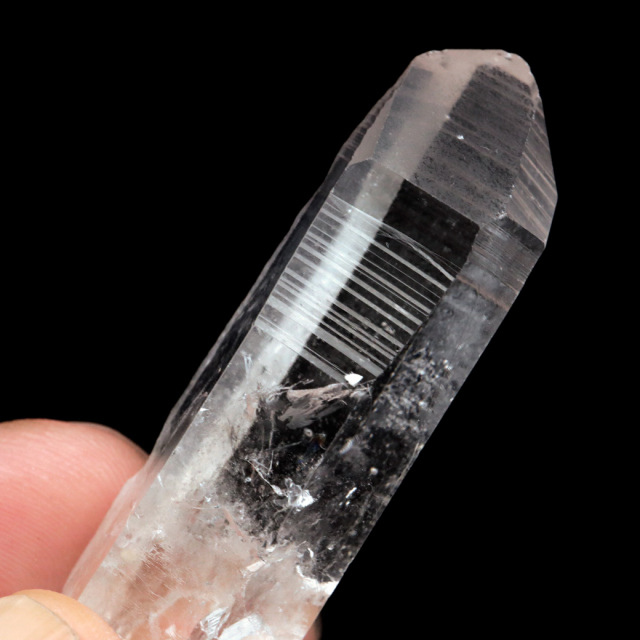 レムリアンシード 水晶 ポイント ライトニング水晶 雷水晶 単結晶 天然石 ブラジル ミナスジェライス州 セーラ・デ・カブラル産