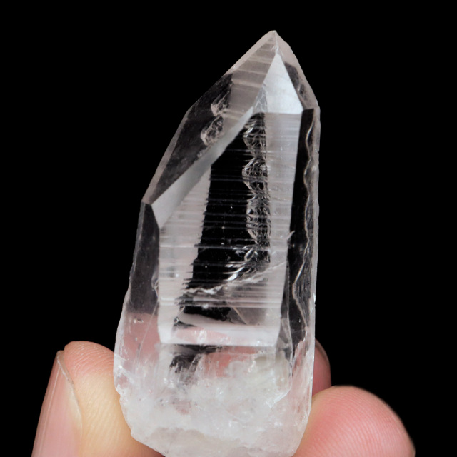 レムリアンシード 水晶 ポイント ライトニング水晶 雷水晶 単結晶 天然石 ブラジル ミナスジェライス州 セーラ・デ・カブラル産