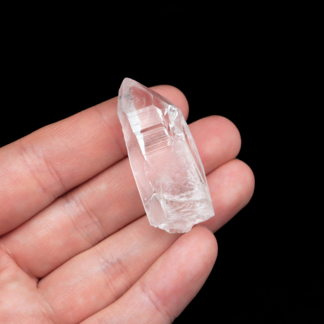 レムリアンシード 水晶 ポイント ライトニング水晶 雷水晶 単結晶 天然石 ブラジル ミナスジェライス州 セーラ・デ・カブラル産