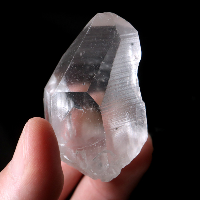 レムリアンシード 水晶 ポイント ライトニング水晶 雷水晶 単結晶 天然石 ブラジル ミナスジェライス州 セーラ・デ・カブラル産