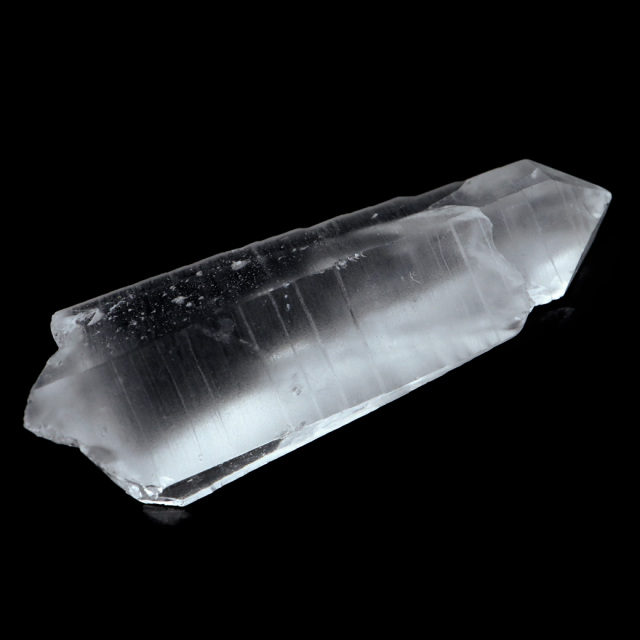 レムリアンシード 水晶 ポイント ライトニング水晶 雷水晶 単結晶 天然石 ブラジル ミナスジェライス州 セーラ・デ・カブラル産