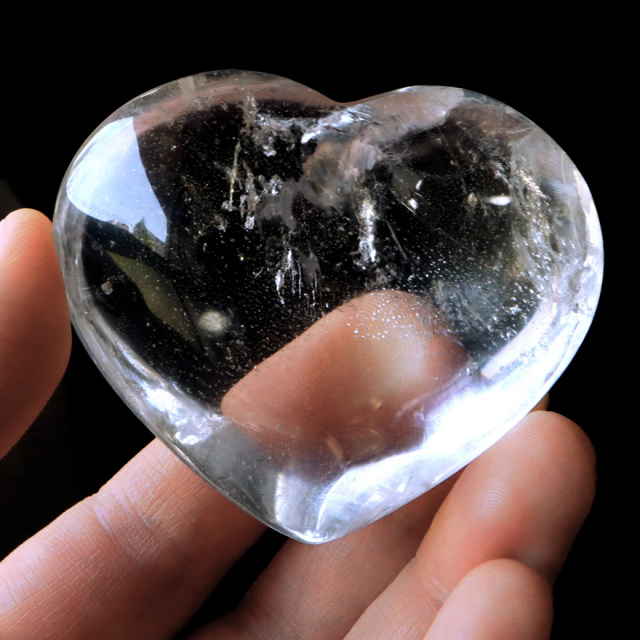 レムリアンシード 虹入り ハート 置き物 水晶 天然石 ブラジル バイーア産 スピリチュアル クリスタル crystal 浄化 かわいい