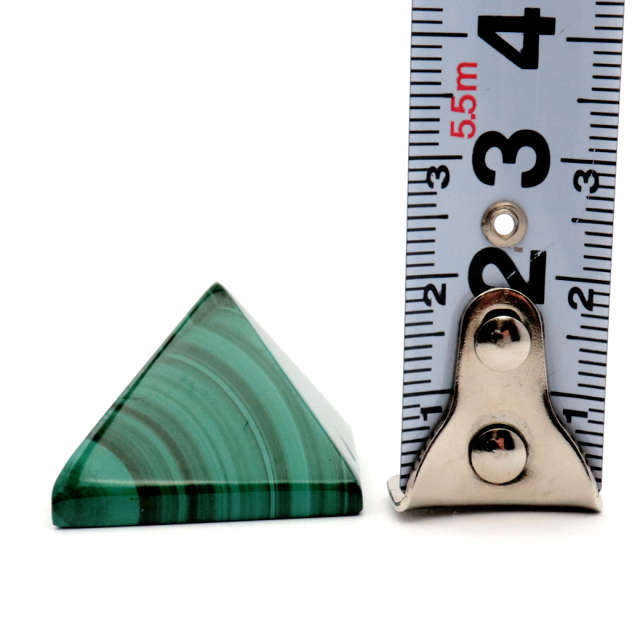 マラカイト ピラミッド 置き物 コンゴ産 1点もの 天然石 パワーストーン 孔雀石 Malachite 約27 x 21mm
