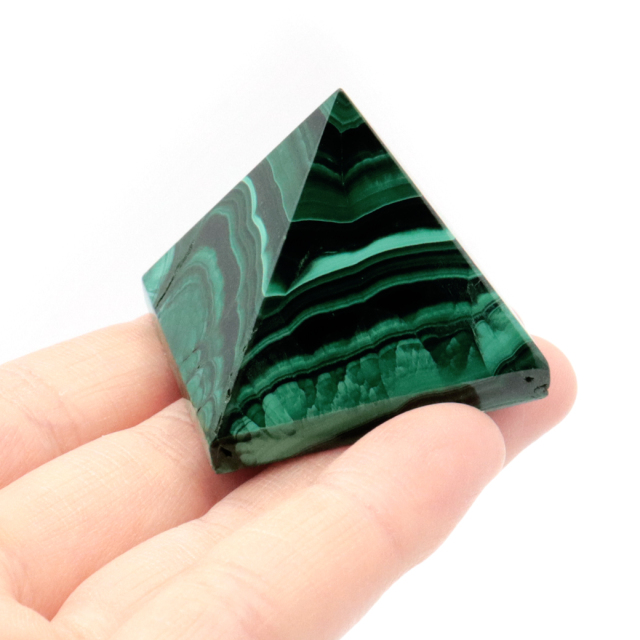 マラカイト ピラミッド 置き物 コンゴ産 1点もの 天然石 パワーストーン 孔雀石 Malachite 約35 x 33mm