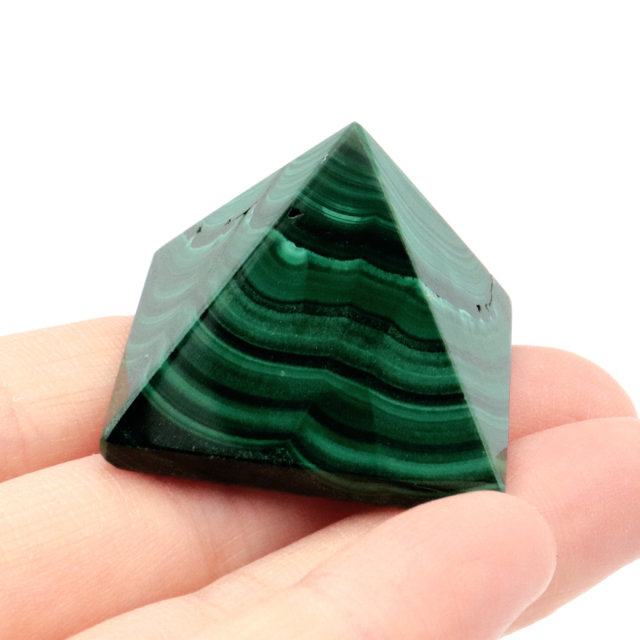 マラカイト ピラミッド 置き物 コンゴ産 1点もの 天然石 パワーストーン 孔雀石 Malachite 約32 x 27mm