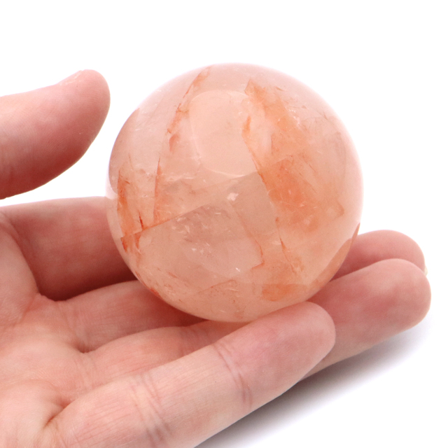 マニカラン水晶 丸玉 木製台座付き パールバティー渓谷産 天然石 パワーストーン 1点もの