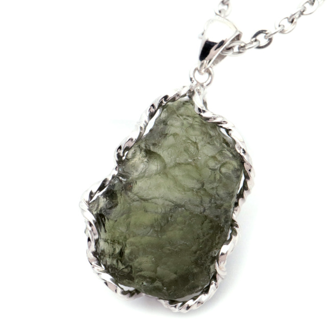 モルダバイト ネックレス 天然石 原石 ペンダント ラフロック AAA タンブル SILVER925 パワーストーン 1点もの moldavite