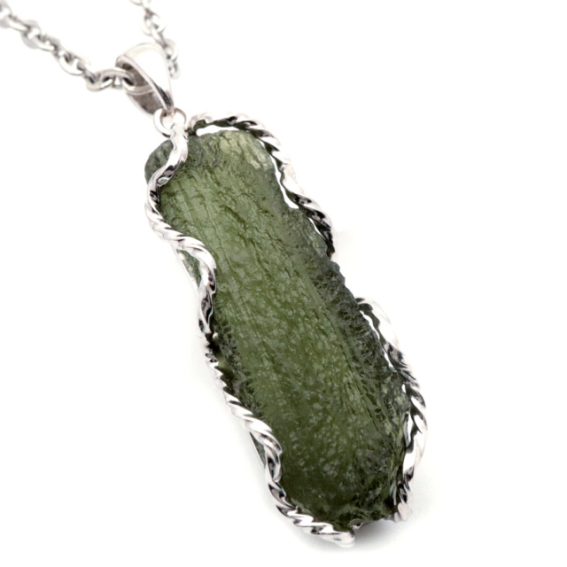 モルダバイト ネックレス 天然石 原石 ペンダント ラフロック AAA タンブル SILVER925 パワーストーン 1点もの moldavite