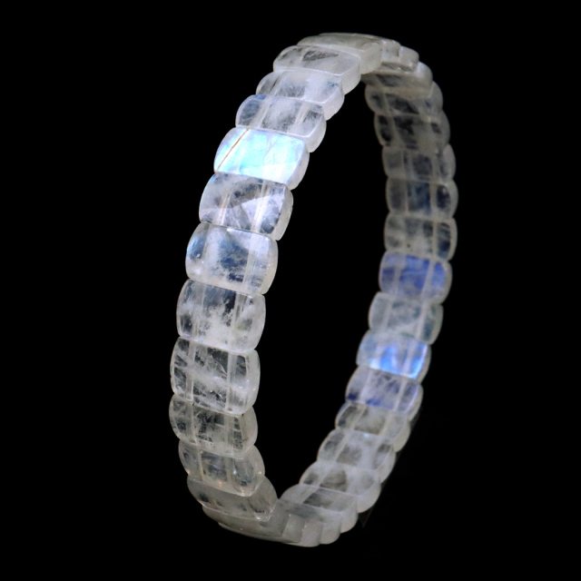 ムーンストーン バングル 6月 誕生石 レインボームーンストーン