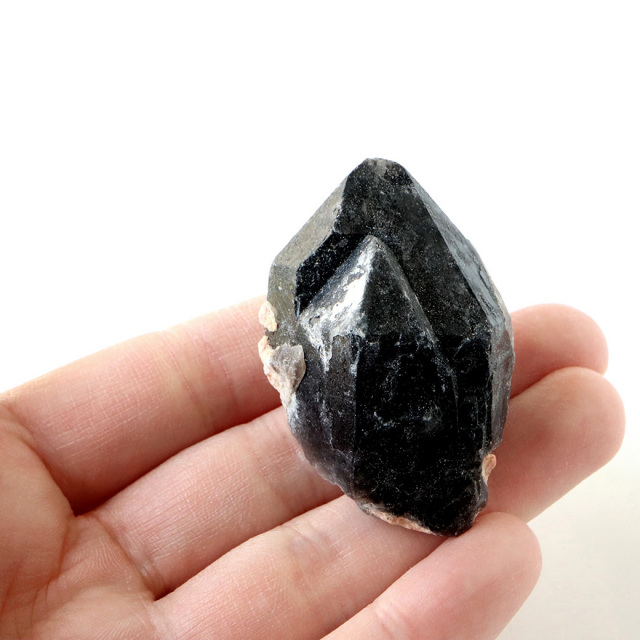 山東省産 モリオン 黒水晶 原石 浄化 魔除け 天然石 パワーストーン