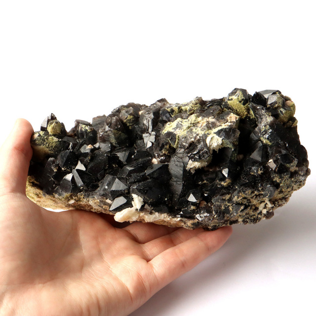 山東省産 モリオン 黒水晶 クラスター 原石 浄化 魔除け 天然石 パワーストーン