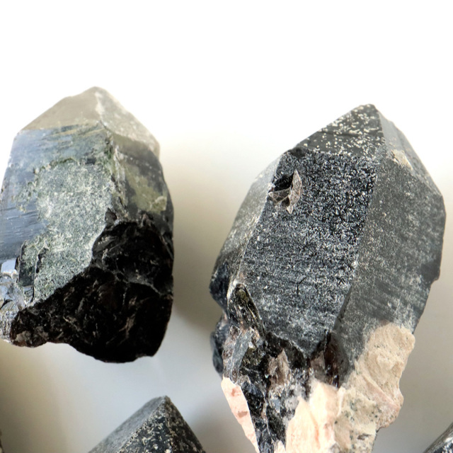 山東省産 モリオン 黒水晶 原石 浄化 魔除け 天然石 パワーストーン