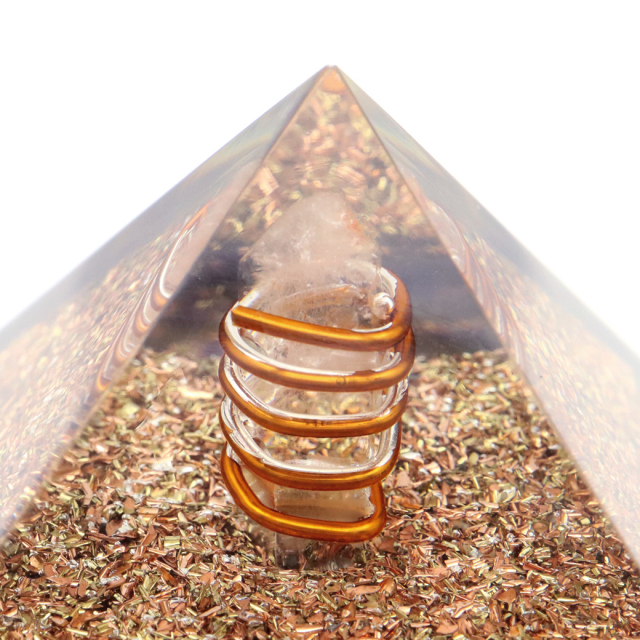 アメジスト使用 水晶単結晶入り オルゴナイトピラミッド 大人気スピリチュアルグッズ 幅約65-70mm前後