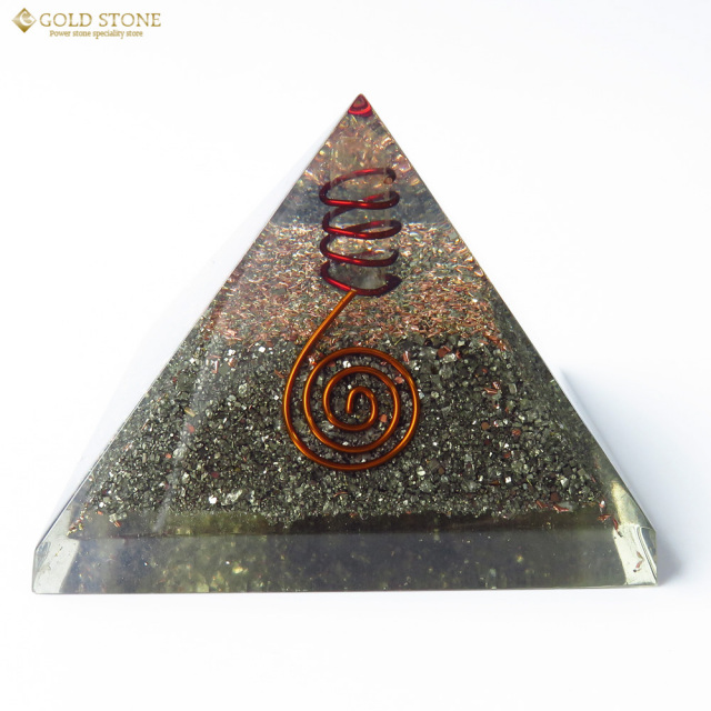 パイライト使用 水晶単結晶入り オルゴナイトピラミッド 大人気スピリチュアルグッズ 幅約65-70mm前後