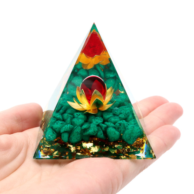 オルゴナイト ピラミッド 蓮の花 orgonite pyramid 置物 天然石
