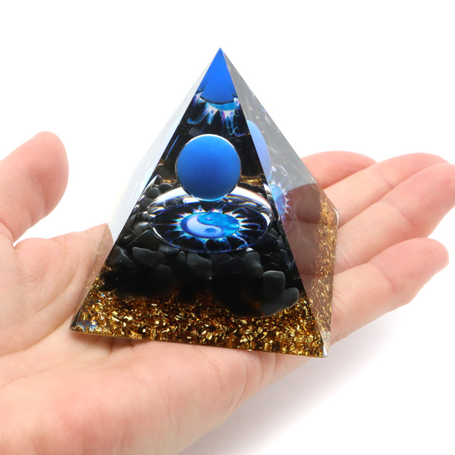 オルゴナイト ピラミッド 太極 オブシディアン さざれ orgonite pyramid  置物 天然石 パワーストーン 浄化 スピリチュアル