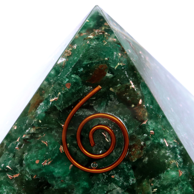 グリーンジャスパー オルゴナイトピラミッド 大人気スピリチュアル