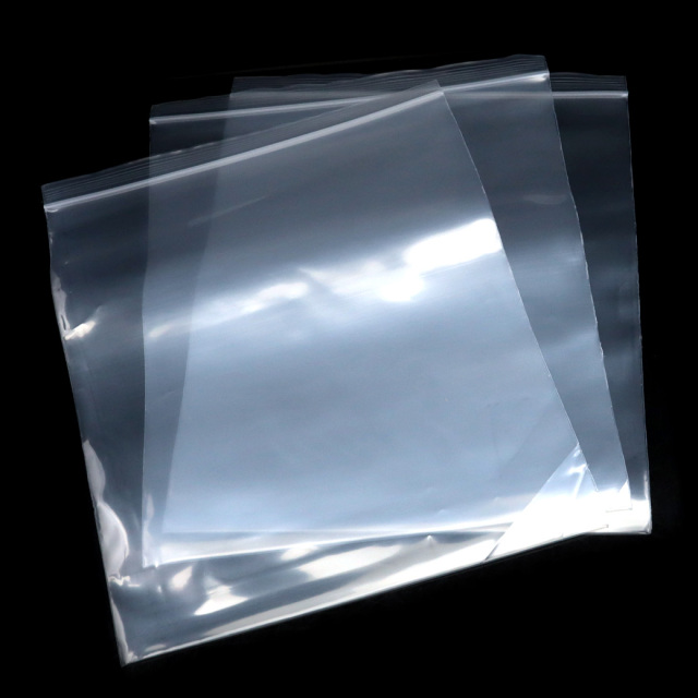 チャック付きポリ袋 180 x 150mm 100枚入り ジップ式 業務用 厚手 透明 ビニール袋 包装 マスク入れ マスクケース 持ち運び 携帯