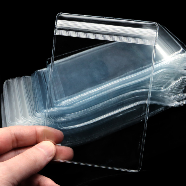 極厚 チャック付き袋 厚手 100枚入り 9 x 13cm Mサイズ 透明 プラスチックバッグ 業務用 アクセサリー 保管 収納 丈夫 ジュエリー用