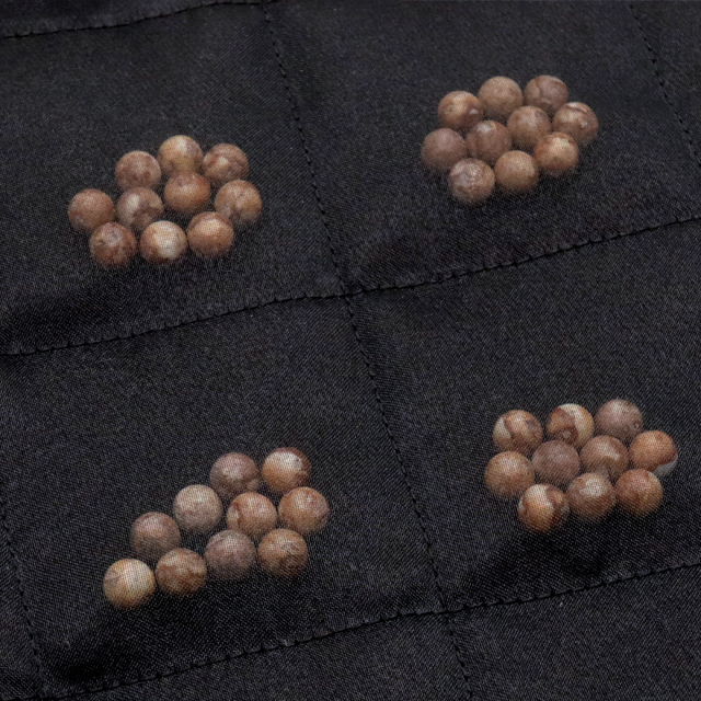 姫川薬石 6mm玉入り 枕パッド 腰など患部にも使用可能 健康グッズ 糸魚川産 自社生産