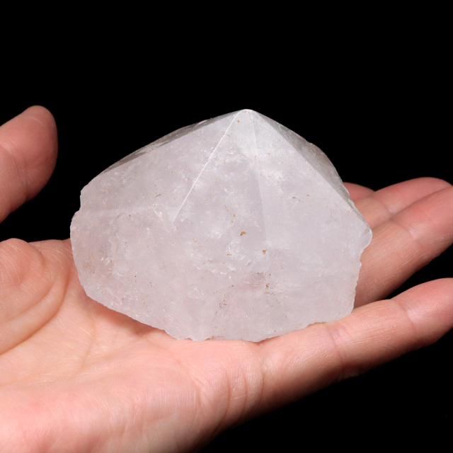 水晶 ポイント 底切り ロッククリスタル 原石 ブラジル産 天然石 1点物 パワーストーン 浄化 ヒーリング 置き物 4月 誕生石