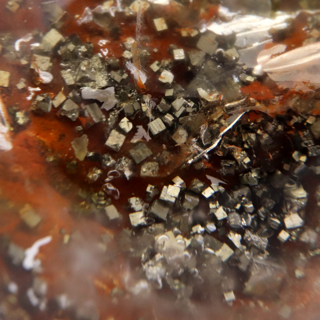 パイライト イン ガーデンクォーツ 丸玉 台座付き 庭園水晶 黄鉄鉱 天然石 Pyrite 1点もの