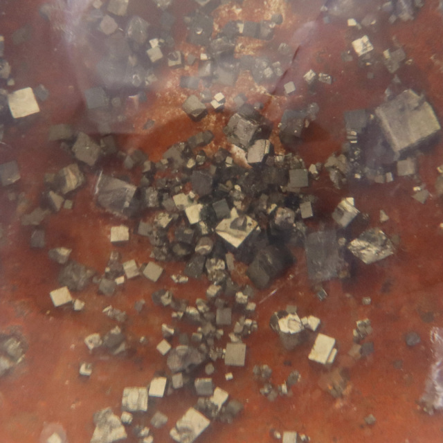 パイライト イン ガーデンクォーツ 丸玉 台座付き 庭園水晶 黄鉄鉱 天然石 Pyrite 1点もの