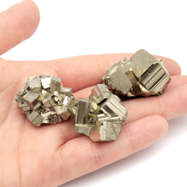 パイライト 原石 AAA ペルー産 1点もの 黄鉄鉱 pyrite パワーストーン 天然石