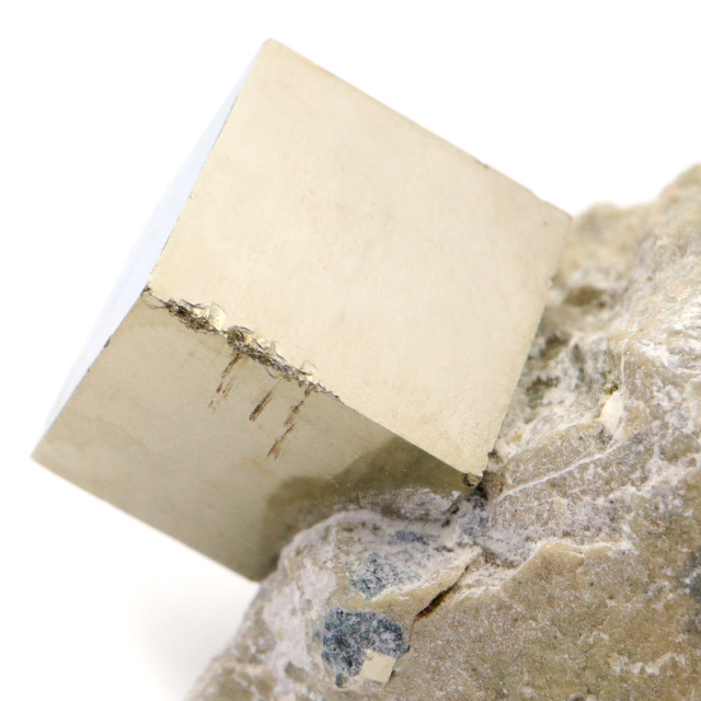 パイライト 原石 母岩付き スペイン ナバフン産 キュービック 結晶 1点もの 黄鉄鉱 pyrite パワーストーン 天然石