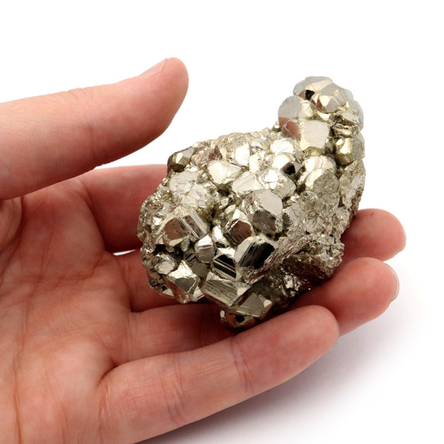 パイライト 原石 AAA 約245g ペルー産 1点もの 黄鉄鉱 pyrite