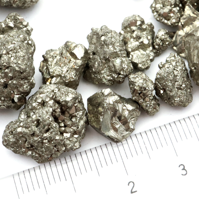 パイライト 原石 さざれ 約50g前後 ペルー産 黄鉄鉱 pyrite パワーストーン 天然石 浄化 グッズ