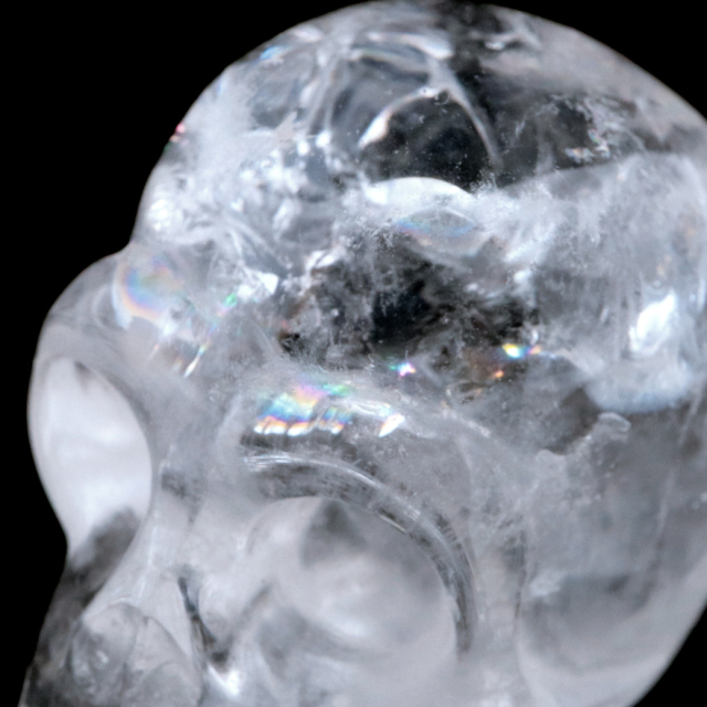 クリスタル スカル 天然水晶 虹入り 骸骨 置物 アイリスクォーツ