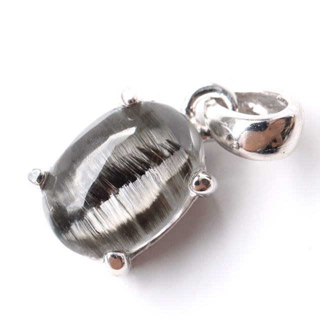 プラチナ ルチルクォーツ ペンダント Silver925 サージカルステンレス製チェーン付き