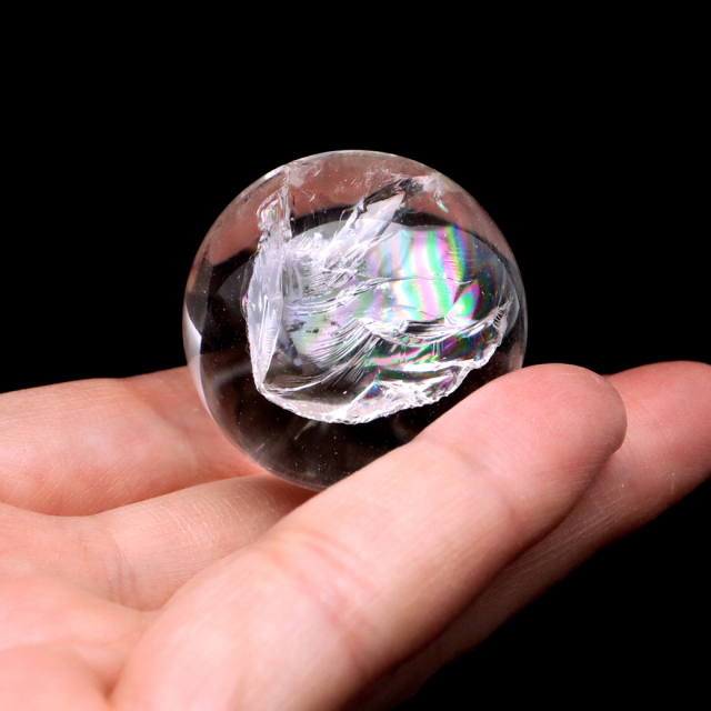 アイリスクォーツ 丸玉 水晶 虹入り AA 天然 台座付き レインボー パワーストーン 天然石 1点もの 置き物 玉 球 本物 風水