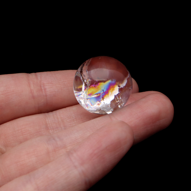 アイリスクォーツ 丸玉 水晶 虹入り AA 天然 直径約23mm 台座付き レインボー パワーストーン 天然石