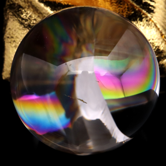 アイリスクォーツ 丸玉 水晶 虹入り AAA 天然 直径約50mm 座布団付き レインボー パワーストーン 天然石