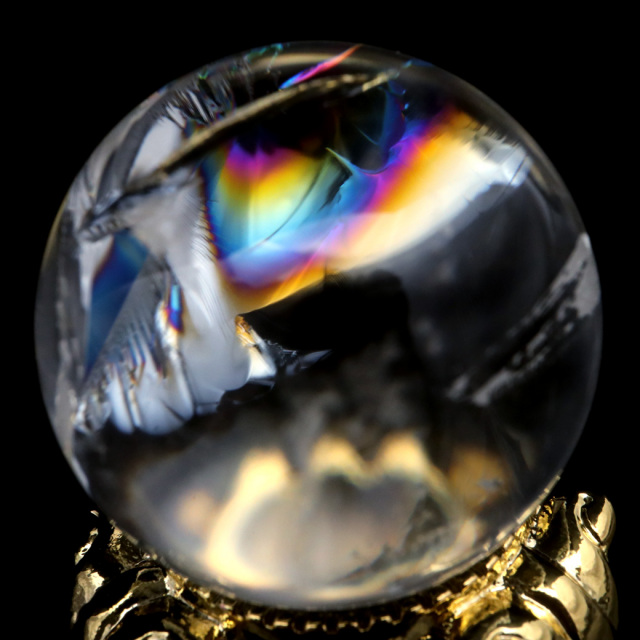 アイリスクォーツ 丸玉 水晶 虹入り AA 天然台座付き レインボー パワーストーン 天然石 1点もの 置き物 玉 球 本物 風水 グッズ 占い