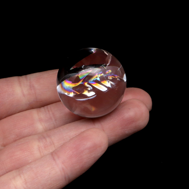 アイリスクォーツ 丸玉 水晶 虹入り AA 天然台座付き レインボー パワーストーン 天然石 1点もの 置き物 玉 球 本物 風水 グッズ 占い