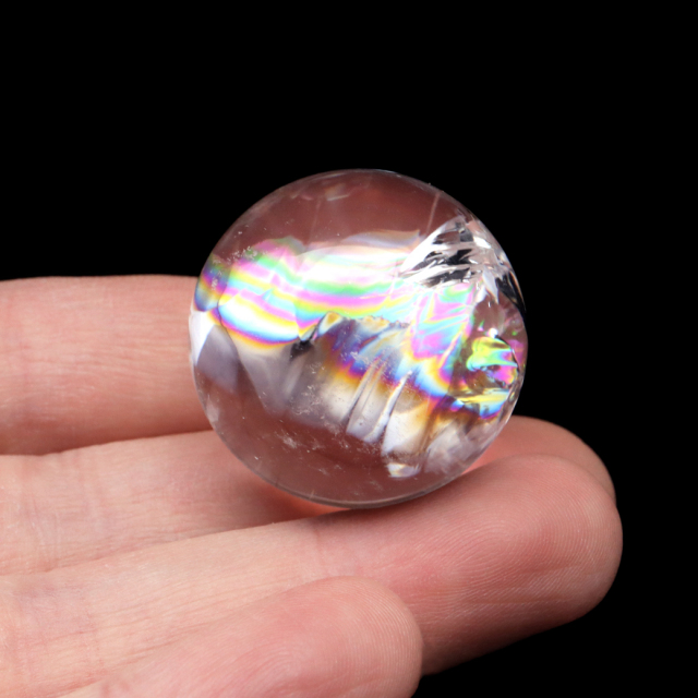 アイリスクォーツ 丸玉 水晶 虹入り AA 天然 台座付き レインボー パワーストーン 天然石 1点もの 置き物 玉 球 本物 風水