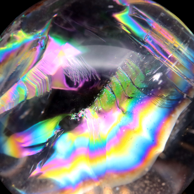 アイリスクォーツ 丸玉 水晶 虹入り 天然 台座付き レインボー パワーストーン 天然石 1点もの クリスタル 七色 置き物