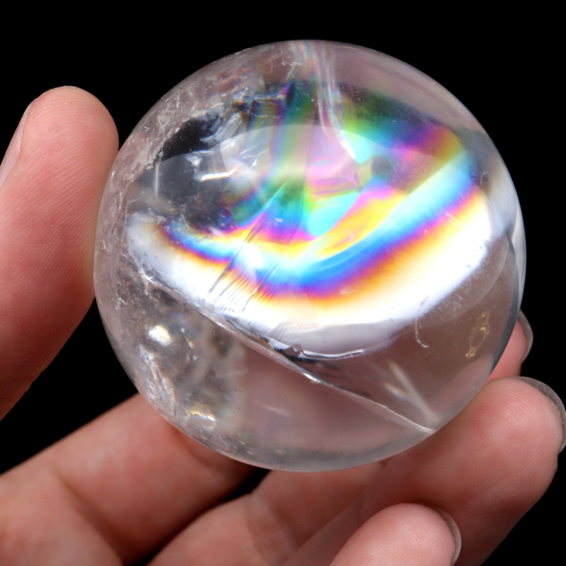 アイリスクォーツ 丸玉 水晶 虹入り 天然 台座付き レインボー パワーストーン 天然石 1点もの クリスタル 七色 置き物