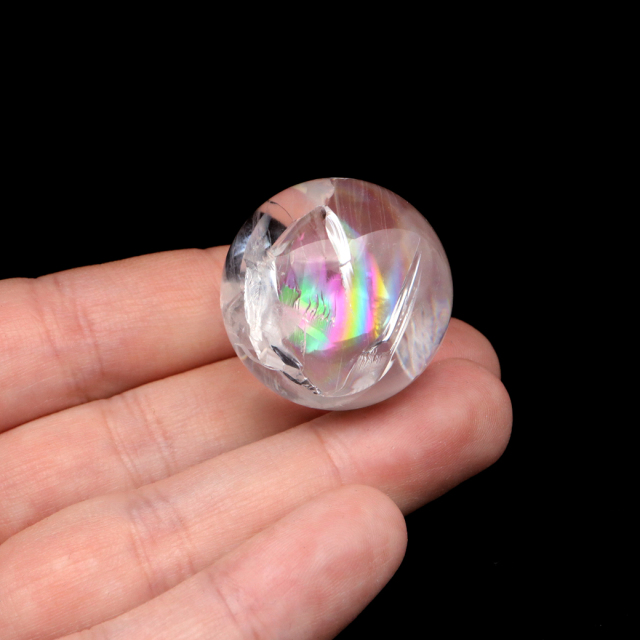アイリスクォーツ 丸玉 水晶 虹入り AA 天然 台座付き レインボー パワーストーン 天然石 1点もの 置き物 玉 球 本物 風水 グッズ 占い