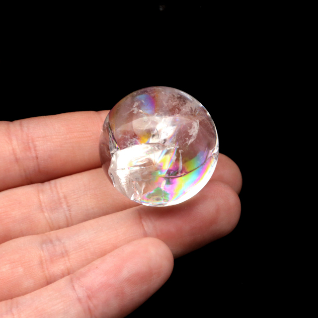 アイリスクォーツ 丸玉 水晶 虹入り AA 天然 台座付き レインボー パワーストーン 天然石 1点もの 置き物 玉 球 本物 風水 グッズ 占い