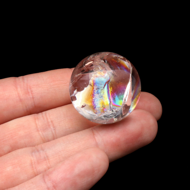 アイリスクォーツ 丸玉 水晶 虹入り AA 天然 台座付き レインボー パワーストーン 天然石 1点もの 置き物 玉 球 本物 風水 グッズ 占い