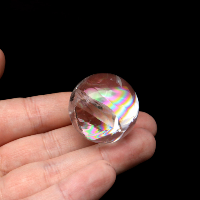 0725100 レインボーアイリスクォーツ 30ミリ 台座付き 0725100